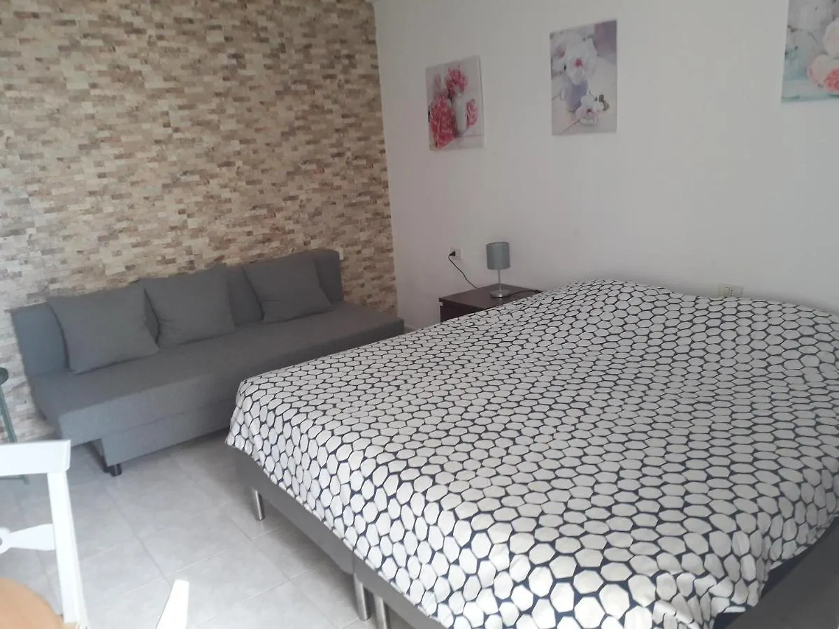 Edificio Gavota Apartment Los Cristianos